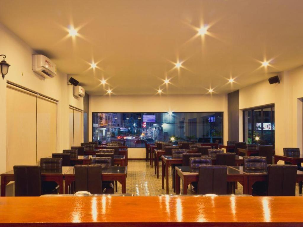 Chada Veranda Hotel Khon Kaen Exterior foto
